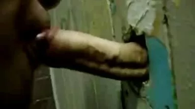 টাক মাথাওয়ালা দাদা তার যৌবনের হট সেক্স ভিডিও কথা মনে রেখে তার যুবতী নাতনীকে চুদলেন।