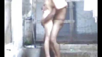 সৎ বোনের সাথে হট এফএমএফ অজাচার, দুশ্চরিত্রা পাগলের মতো তামিল হট সেক্স ভিডিও ভাই চায়।